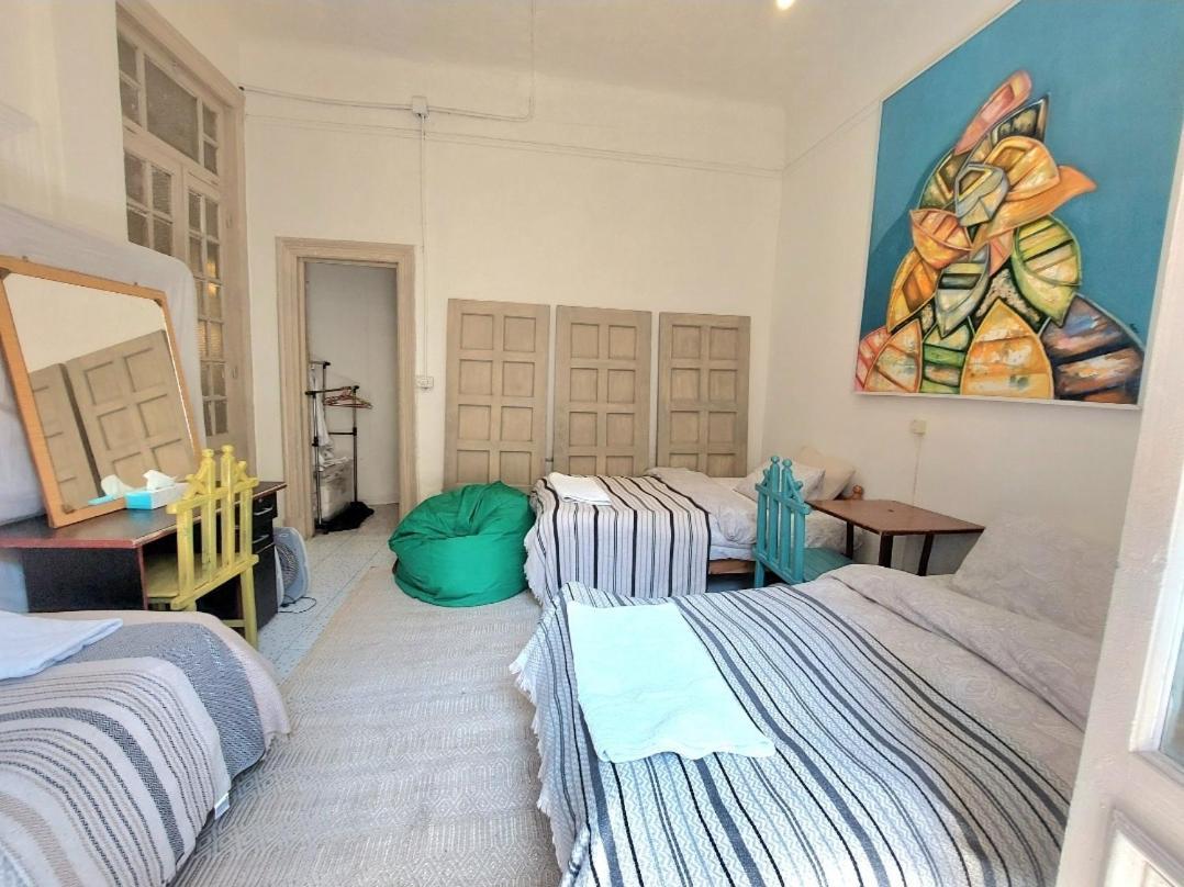 Arab Hostel, Welcoming All Solo And Groups Travellers But, Unmarried Couples Not Allowed Alejandría Exterior foto